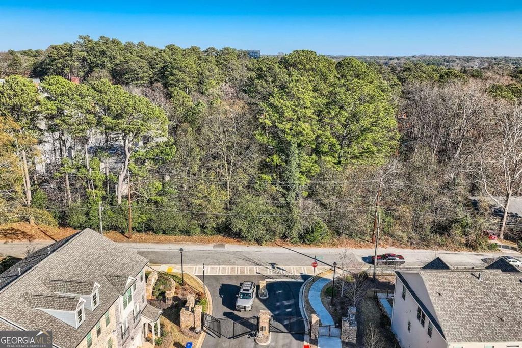 Photo of 2093 Pine Cone Lane NE, Atlanta, GA 30319 (MLS # 10676728)