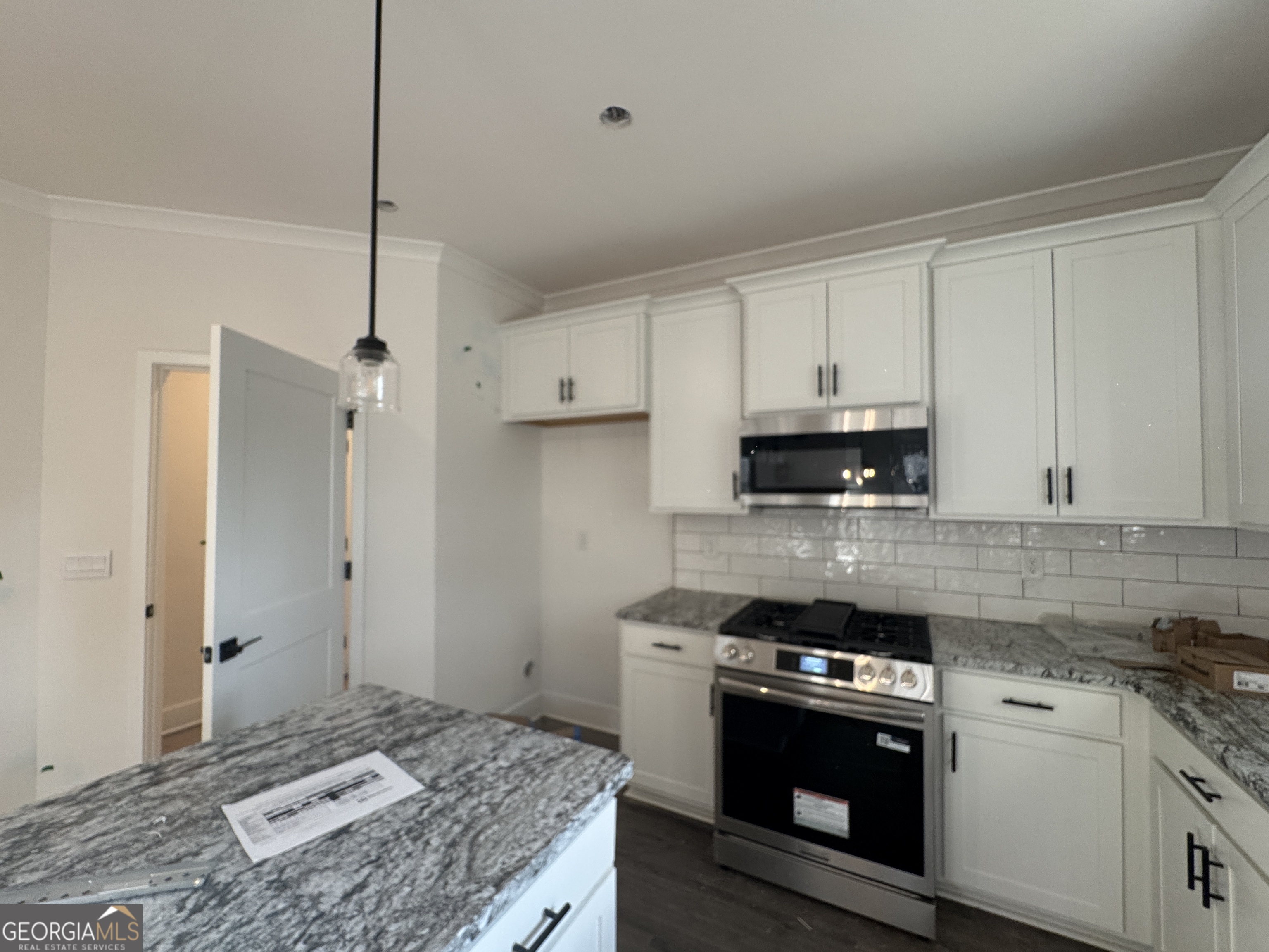 5325 Vinci PL #11