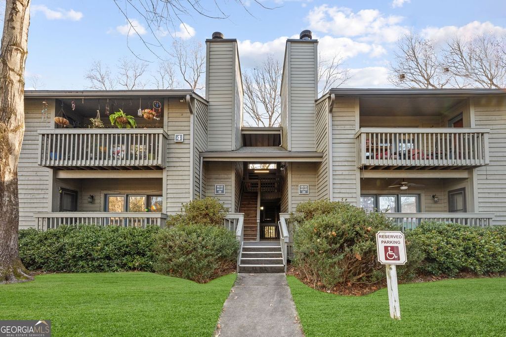 Photo of 414 Tuxworth Circle, Decatur, GA 30033 (MLS # 10698734)