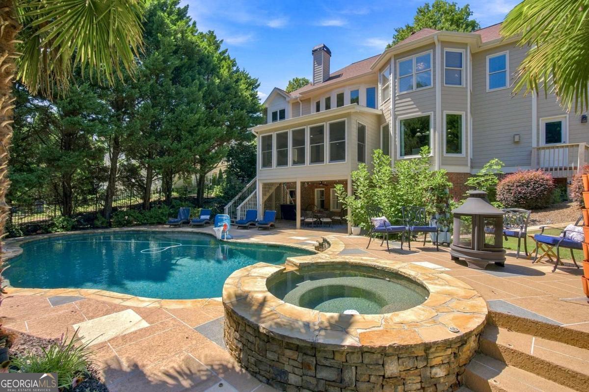 1044 Meadow Club CT