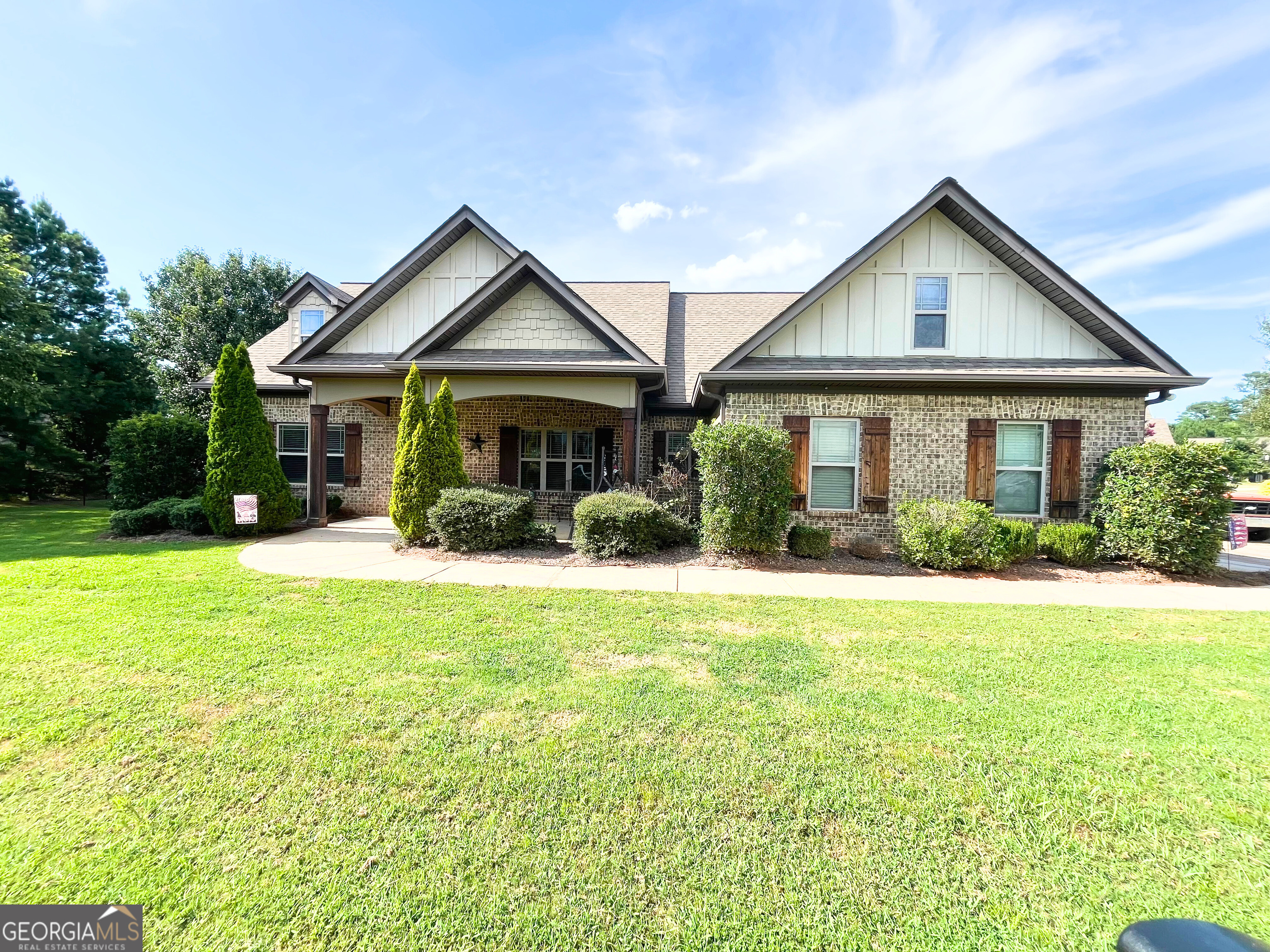 205 Dupont CT