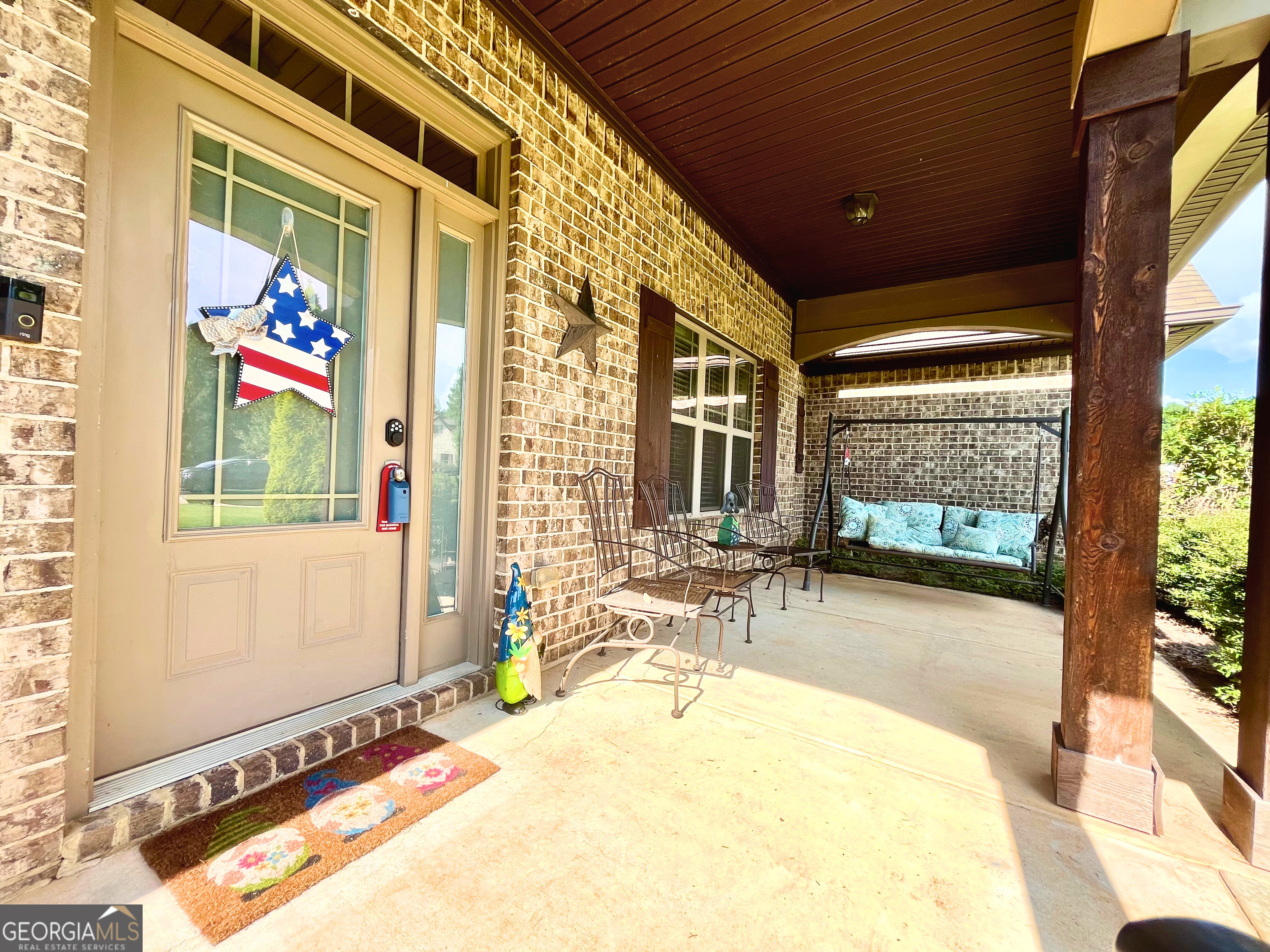 205 Dupont CT