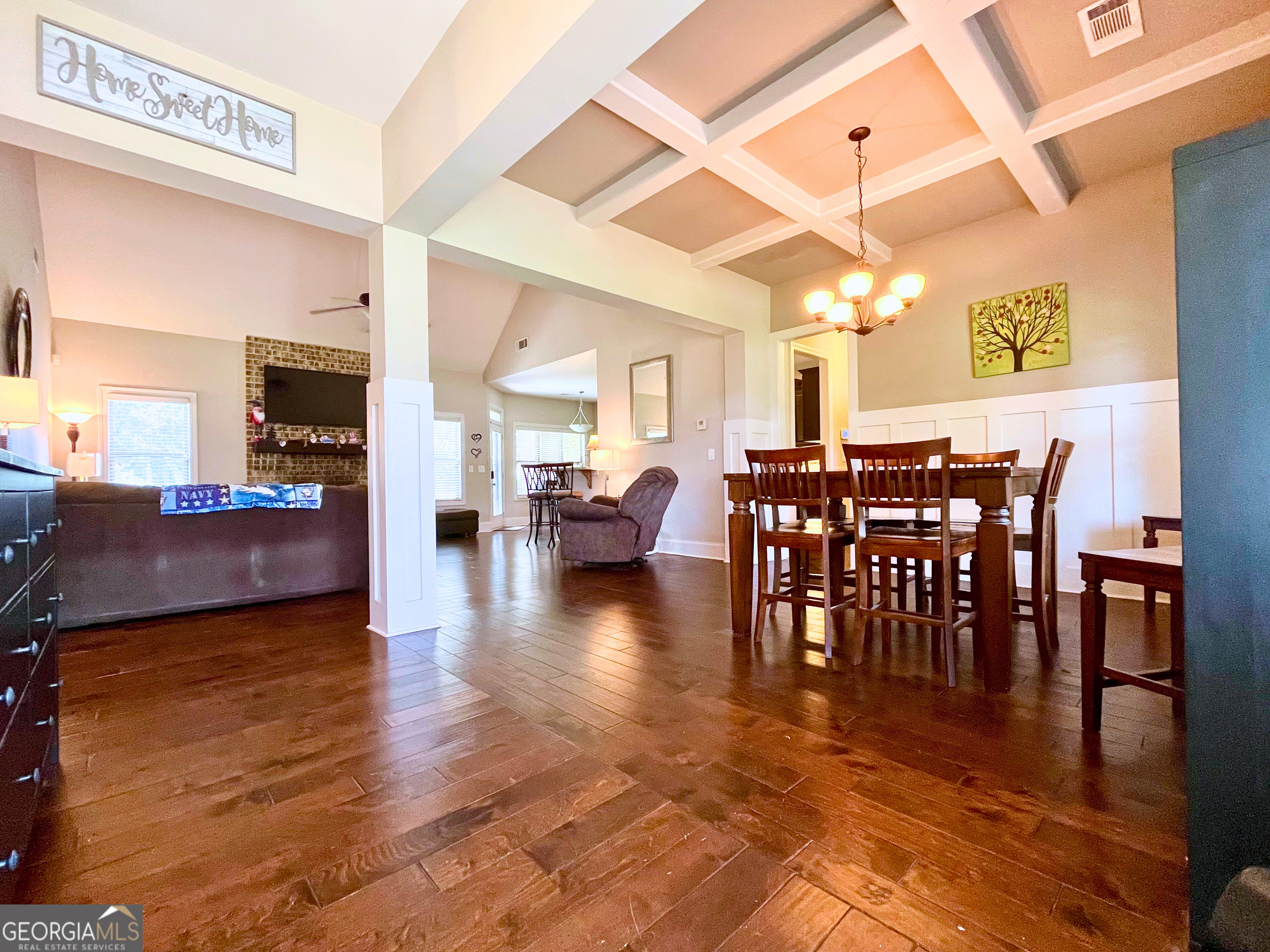 205 Dupont CT