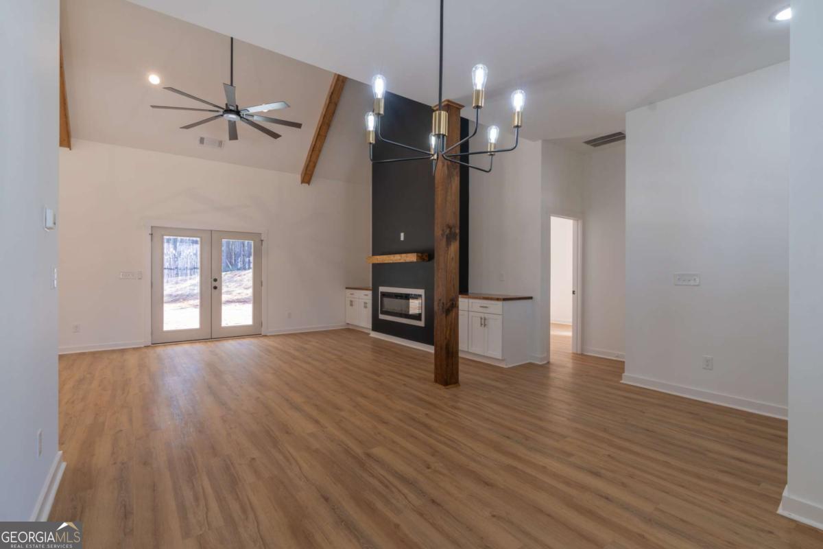 1250 HAYES MILL Road