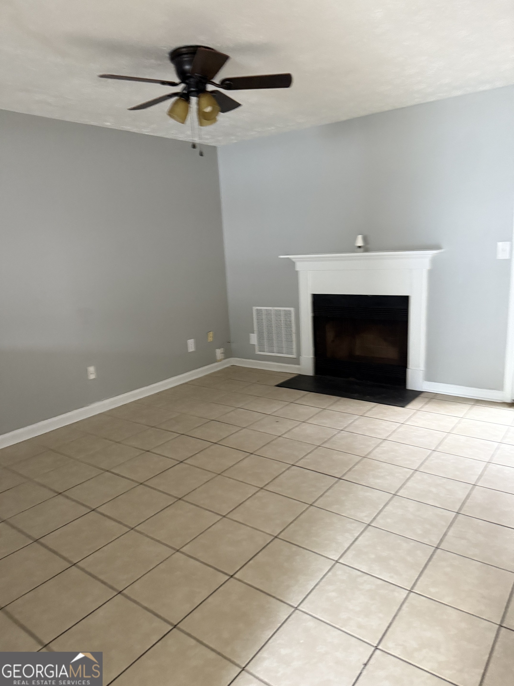 1682 Hunting Creek DR
