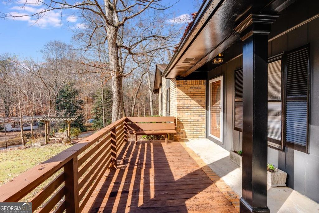 Photo of 174 Tammy Drive, Dallas, GA 30132 (MLS # 10650288)