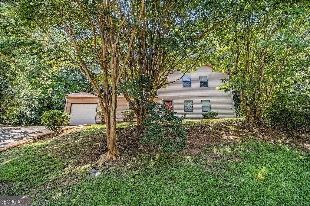 Photo of 3808 Shane Court, Ellenwood, GA 30294 (MLS # 10678815)