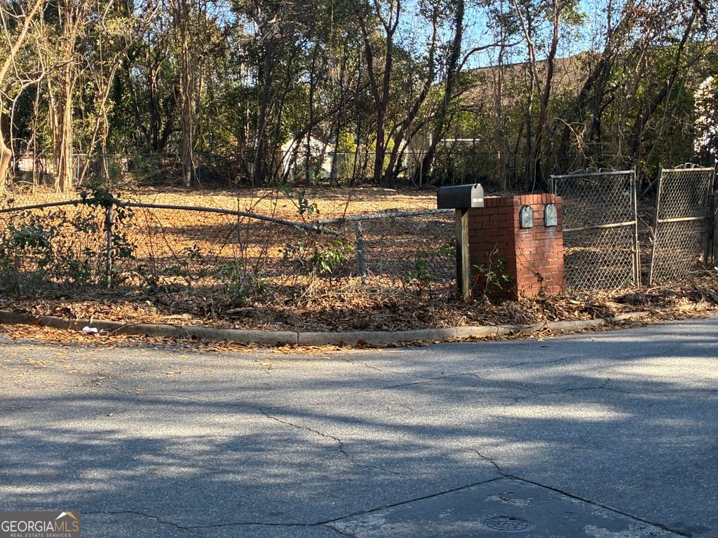 Photo of 1316 Walls Road, Macon, GA 31211 (MLS # 10660604)