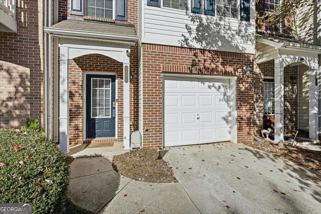Photo of 2906 Snapfinger Mnr, Decatur, GA 30035 (MLS # 10879671)