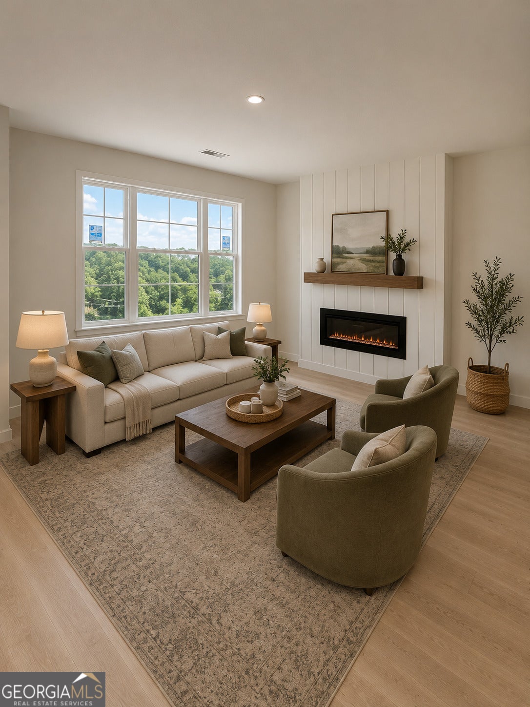 330 W. Lakeview DR
