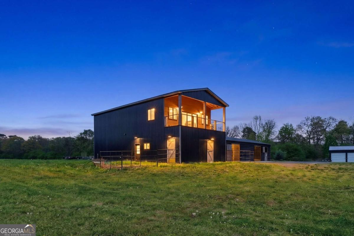 356 W Oak Grove RD NW