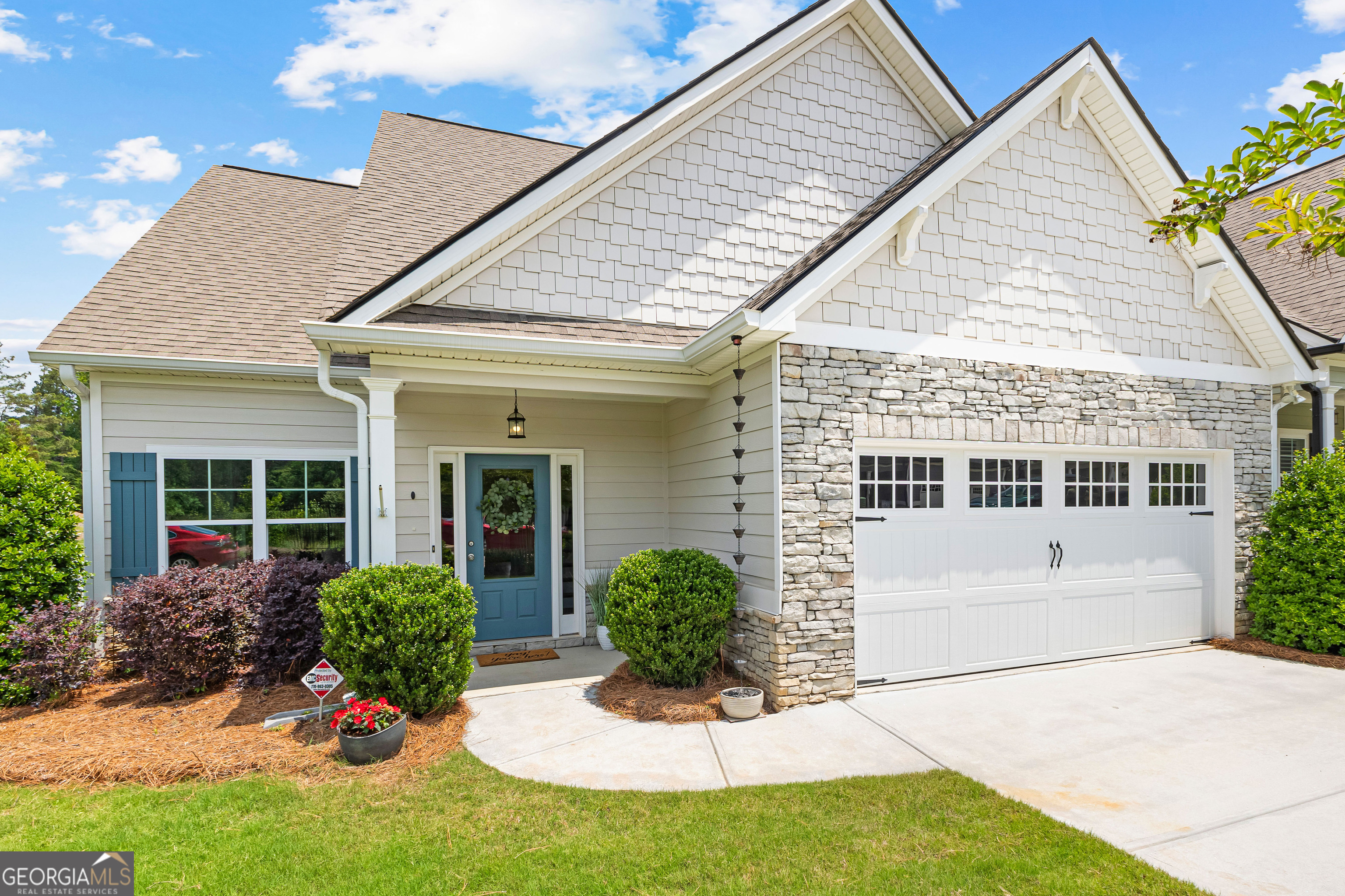 10 Georgian Oaks CT