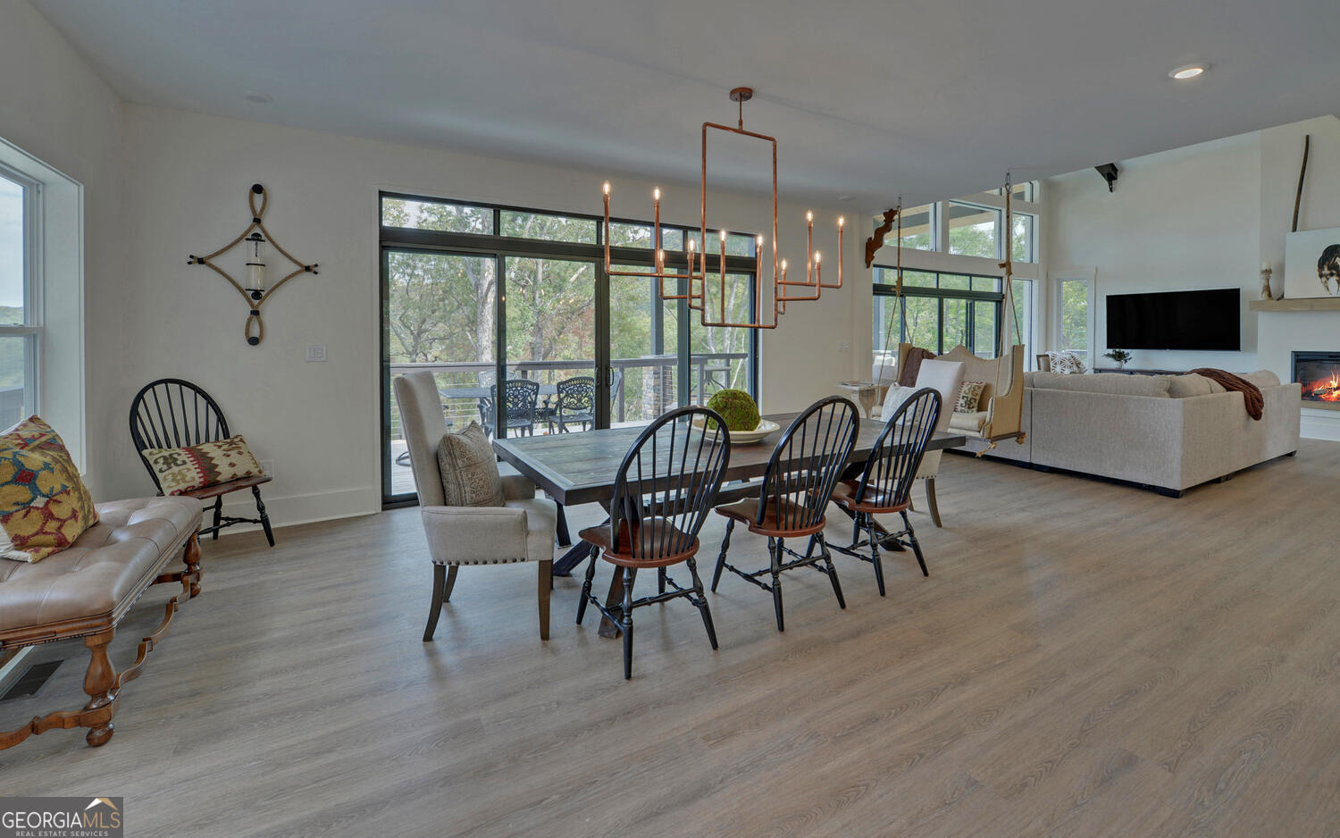 Walnut Mountain - Residential