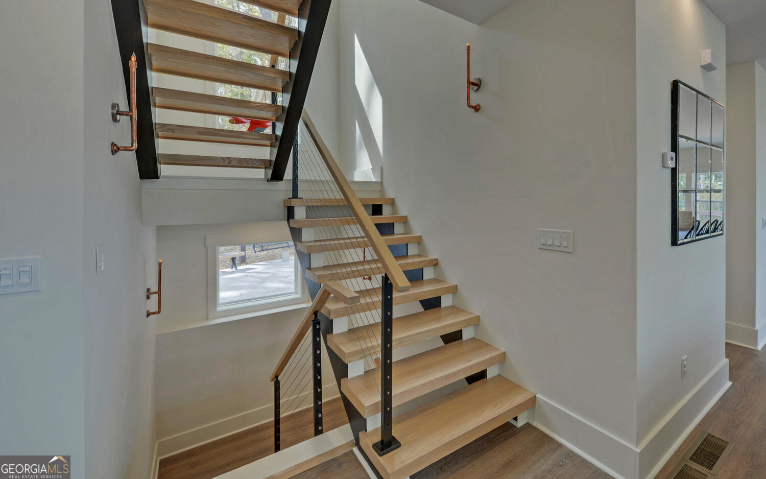 Walnut Mountain - Residential