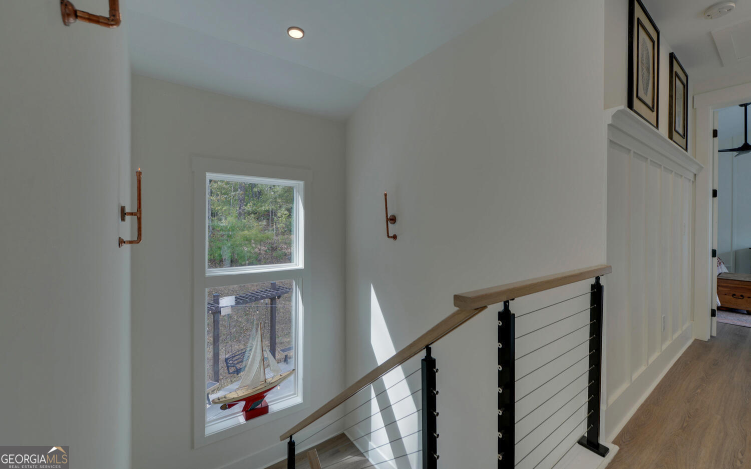 Walnut Mountain - Residential