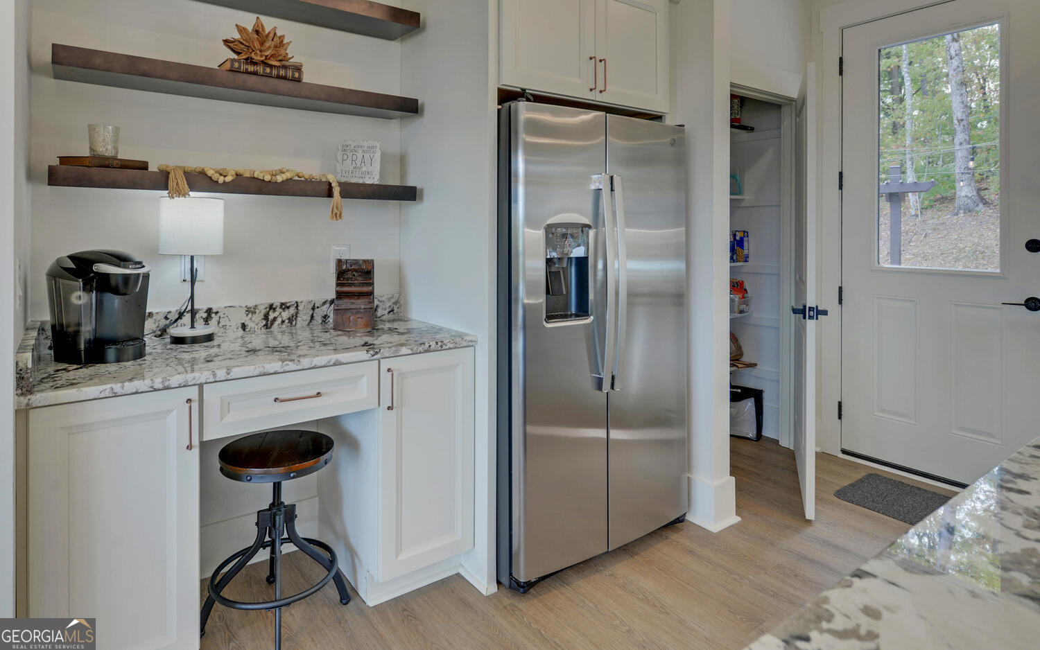 Walnut Mountain - Residential