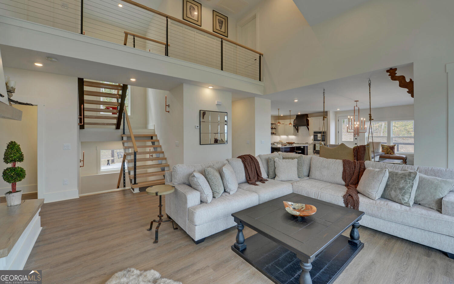 Walnut Mountain - Residential