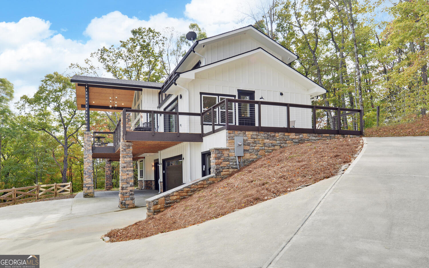 Walnut Mountain - Residential