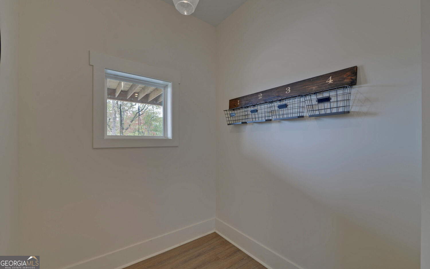 Walnut Mountain - Residential