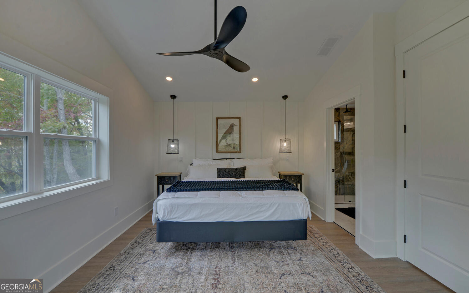 Walnut Mountain - Residential