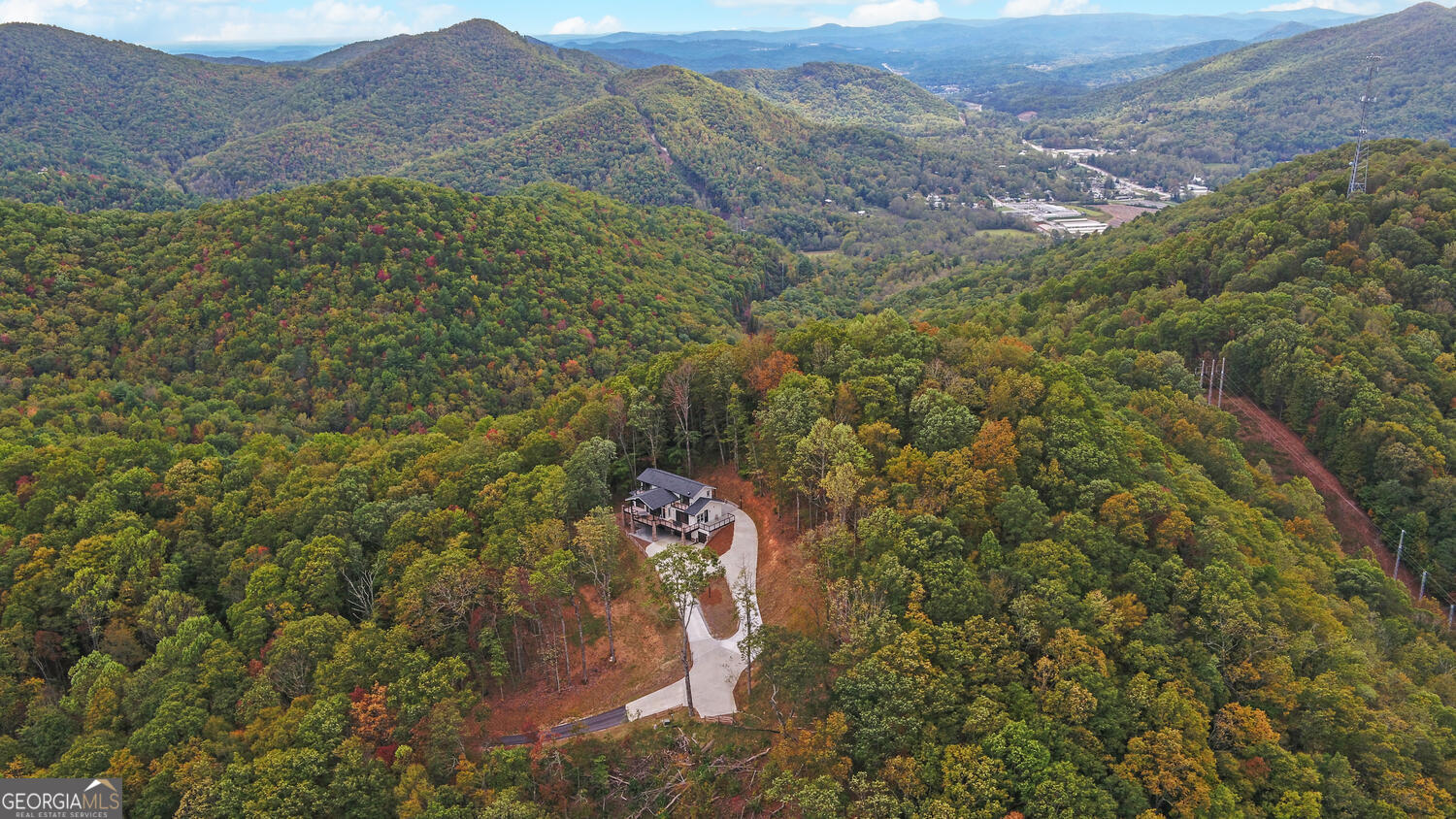 Walnut Mountain - Residential
