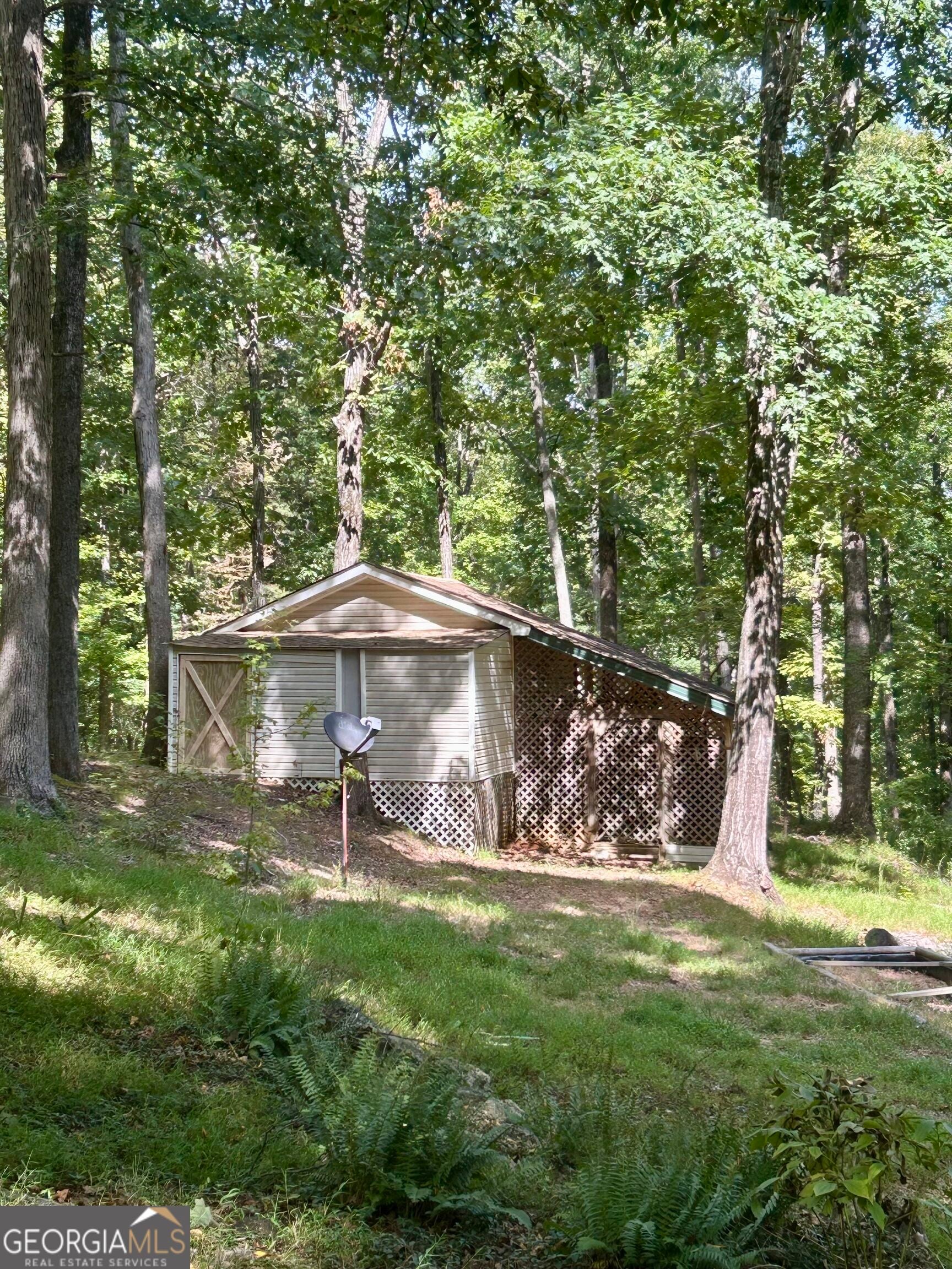 839 Wooten RD