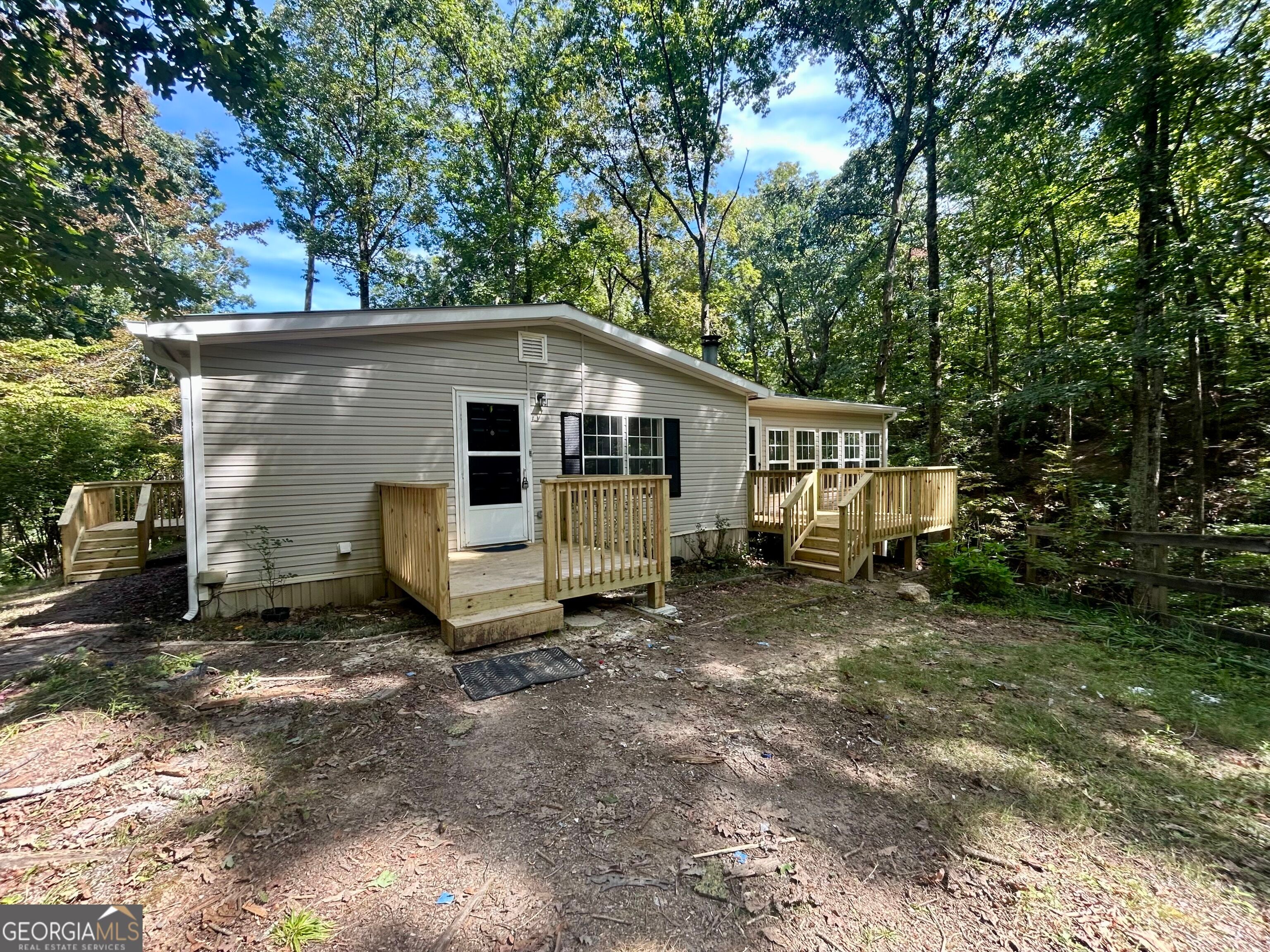 839 Wooten RD