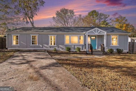 Photo of 154 Wadley Street NW, Atlanta, GA 30314 (MLS # 10647824)