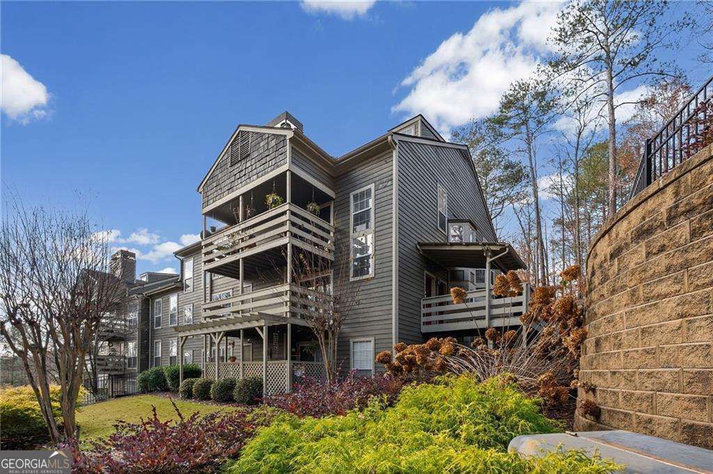 Photo of 907 Riverview Drive SE, Marietta, GA 30067 (MLS # 10652161)