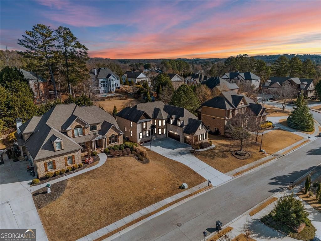 585 Settles Brook CT