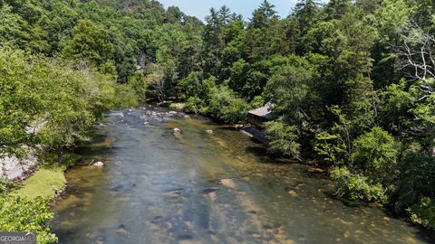 A home in Ellijay