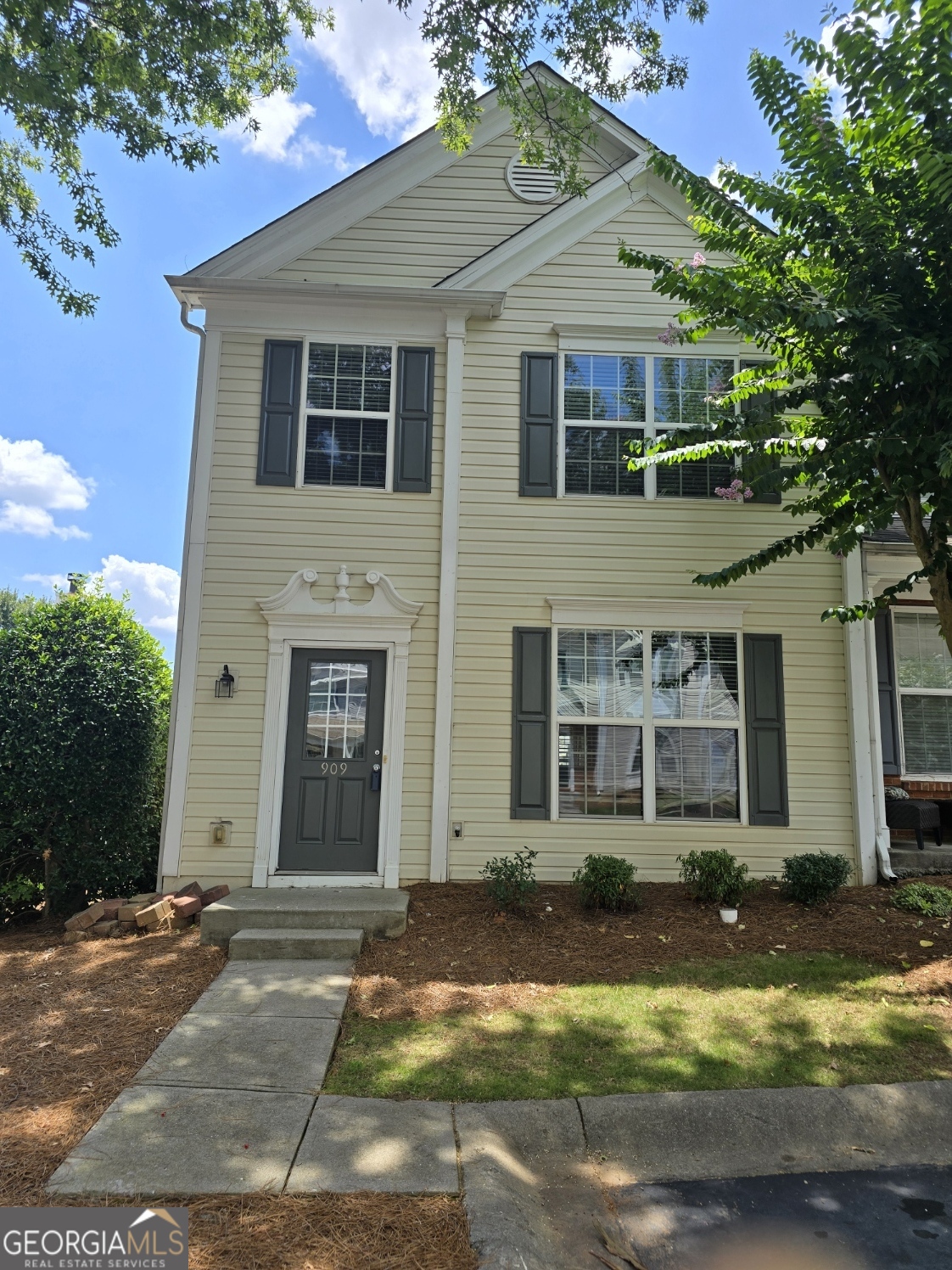 Available Immediately - Brand New Wood floor throughout, Fresh paint and upgraded appliances, Fans in all the rooms, Pet Friendly. Welcome to this beautifully maintained end-unit townhome featuring 3 spacious bedrooms & 2.5 bathrooms-perfect for comfortable living and entertaining. The home offers distinct living and dining areas, a light-filled open layout. This small pet-friendly community is perfect for animal lovers! Upstairs, the generous primary suite features soaring trey ceiling, walk-in closet, creating a peaceful retreat. The home includes 2-car reserved spots, plus ample guest parking throughout the community. All major appliances are included in the rent, and residents enjoy access to community swimming pools just a short stroll away. Located minutes from the vibrant shops and dining of Windward Parkway, downtown Alpharetta, and Avalon, this home is ideally situated in a fast-growing area. Major improvements are underway nearby, including new freeway ramps for easier commuting and an upcoming sports and entertainment complex-bringing future nightlife, dining, and event opportunities just around the corner. Don't miss this opportunity to enjoy comfort, convenience, and long-term upside in one of Alpharetta's most promising locations. Schedule your tour today!