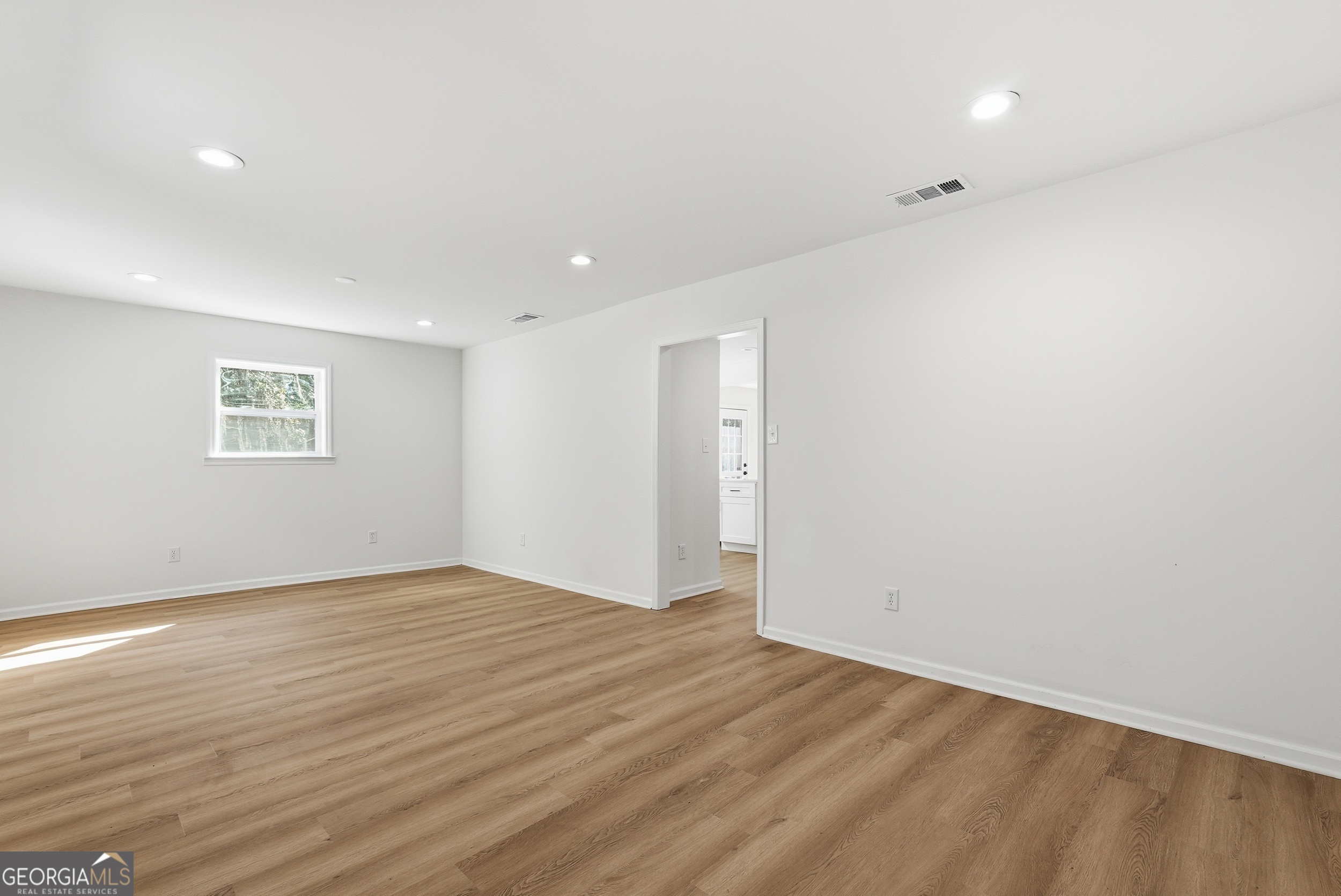 2403 Spivey AVE