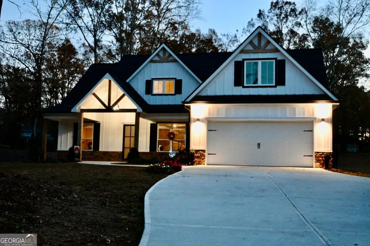 130 E Crestwood RD