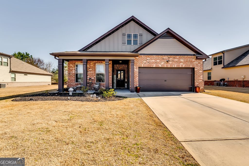 Photo of 523 Carleton Place, Locust Grove, GA 30248 (MLS # 10662056)