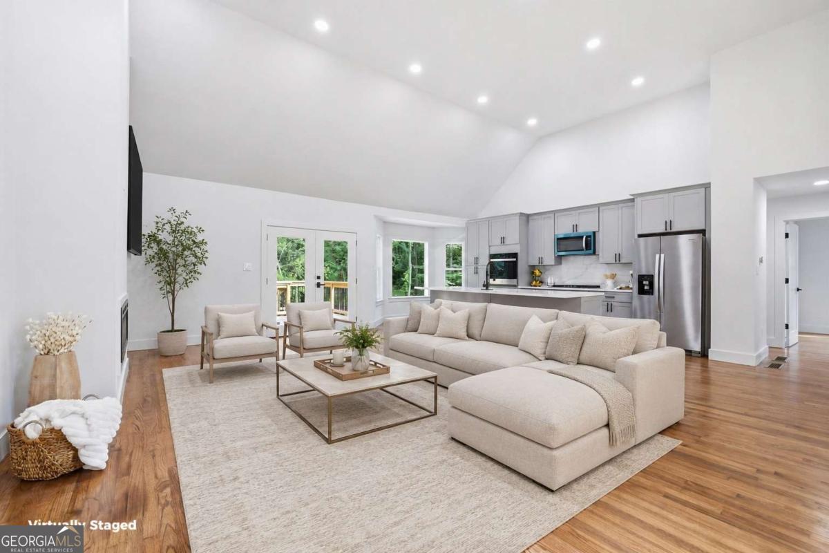 2520 Conley DR