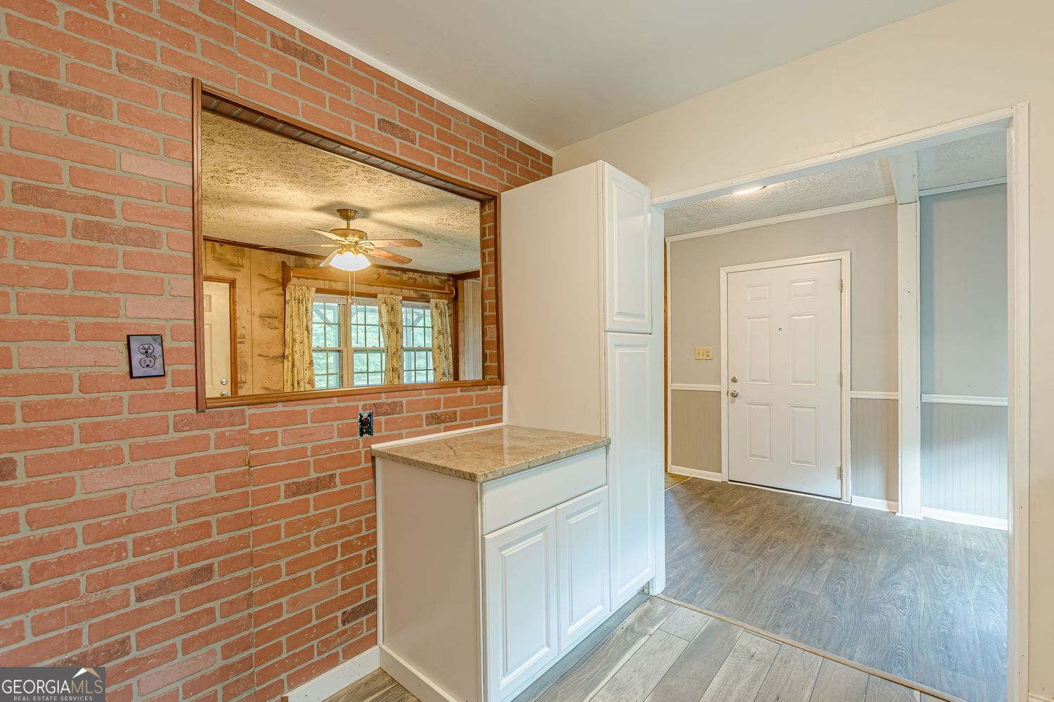 Austell, Georgia 30106, United States, 4 Bedrooms Bedrooms, ,1 BathroomBathrooms,Residential,Pending,183189