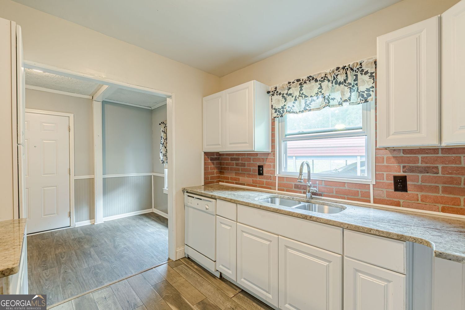 Austell, Georgia 30106, United States, 4 Bedrooms Bedrooms, ,1 BathroomBathrooms,Residential,Pending,183189