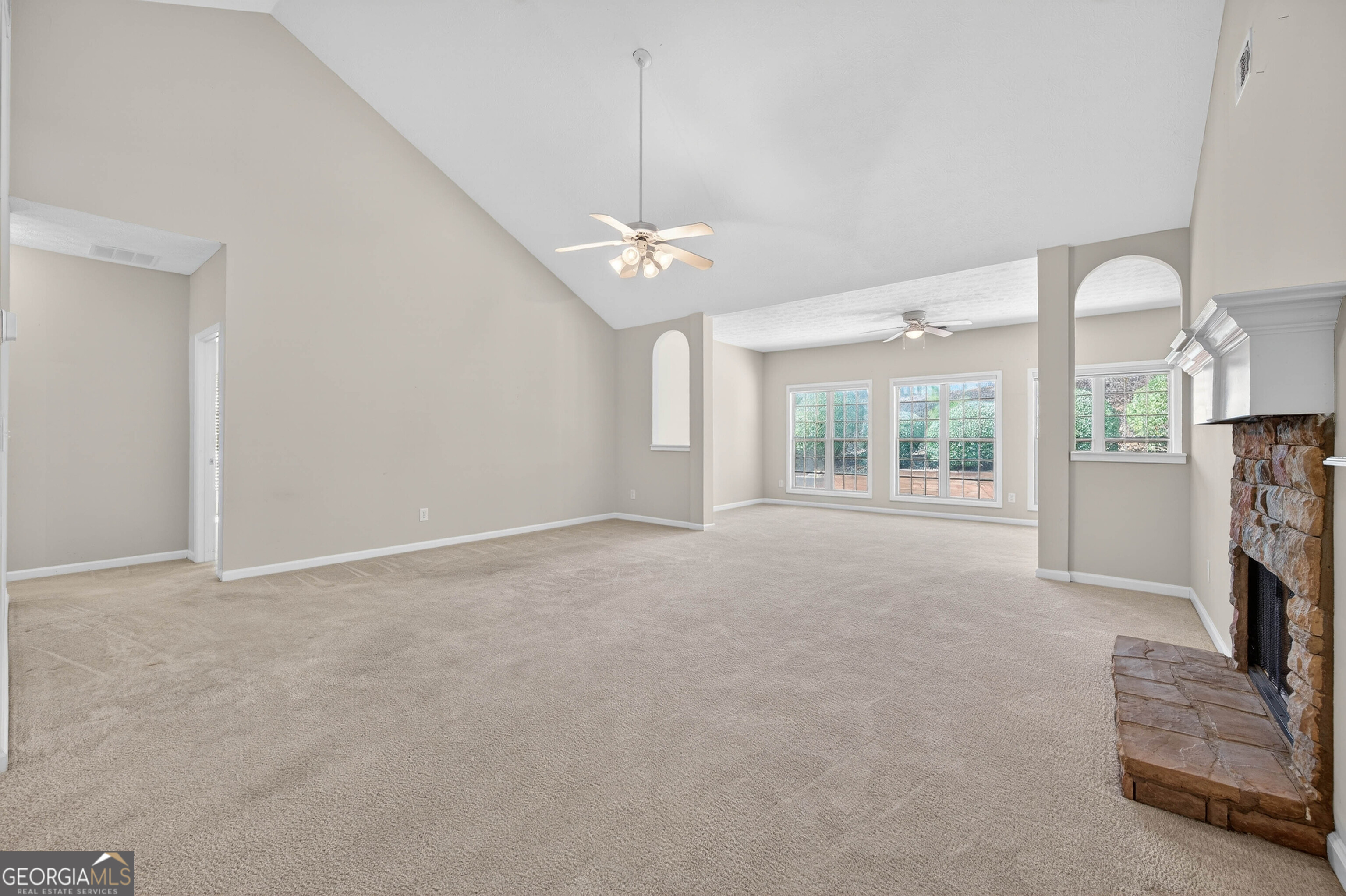 510 Jefferson Walk CIR