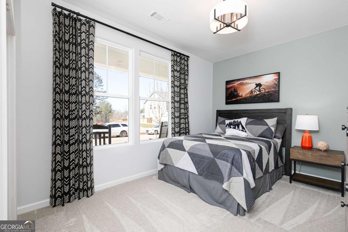 740 Coventry Cove WAY