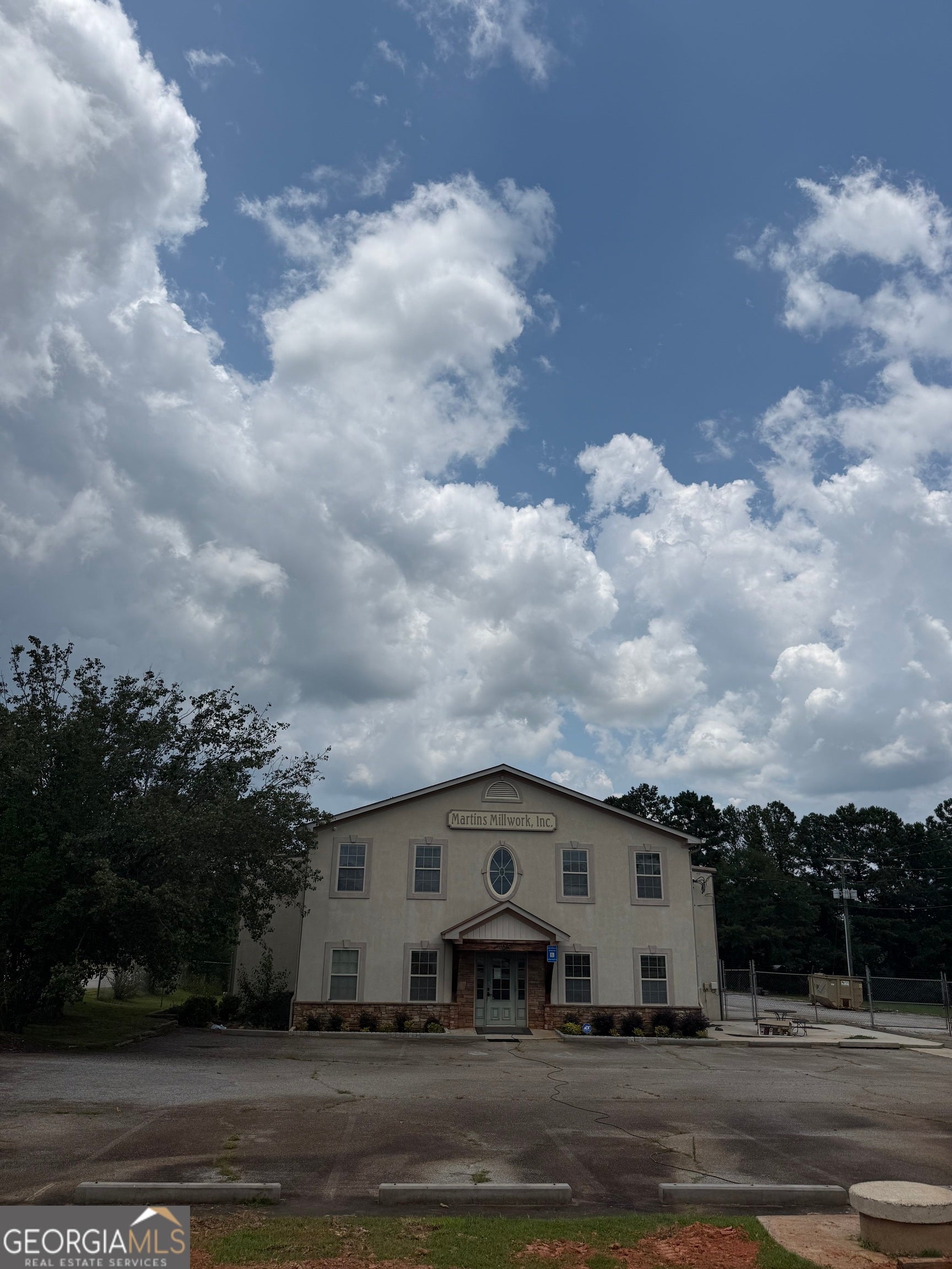 65 N Industrial DR