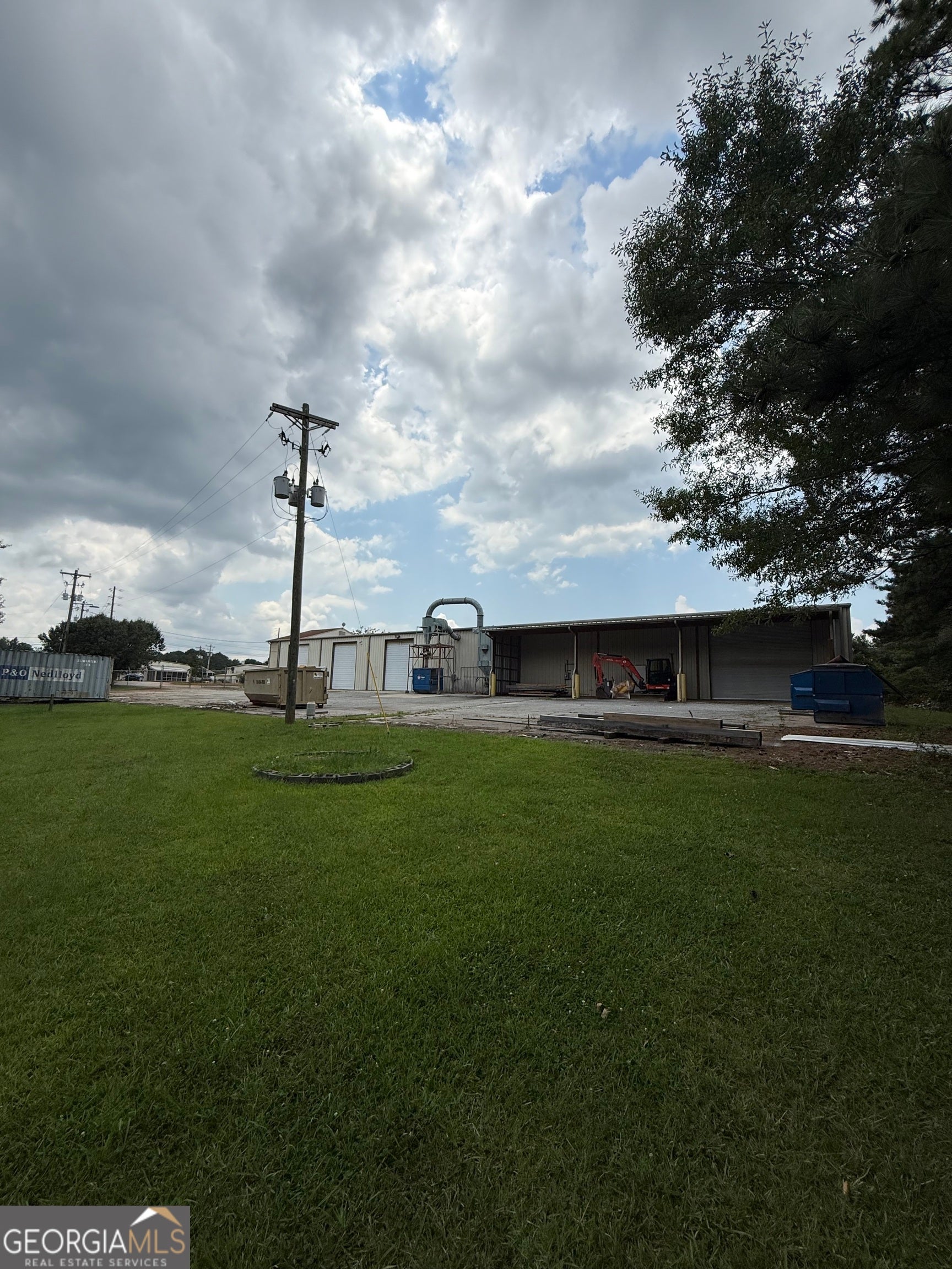 65 N Industrial DR