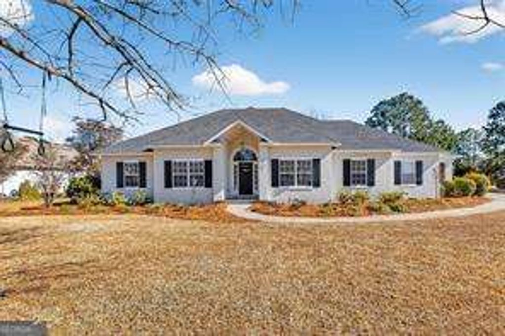 Photo of 332 Edge Water Drive, Brunswick, GA 31525 (MLS # 10684463)