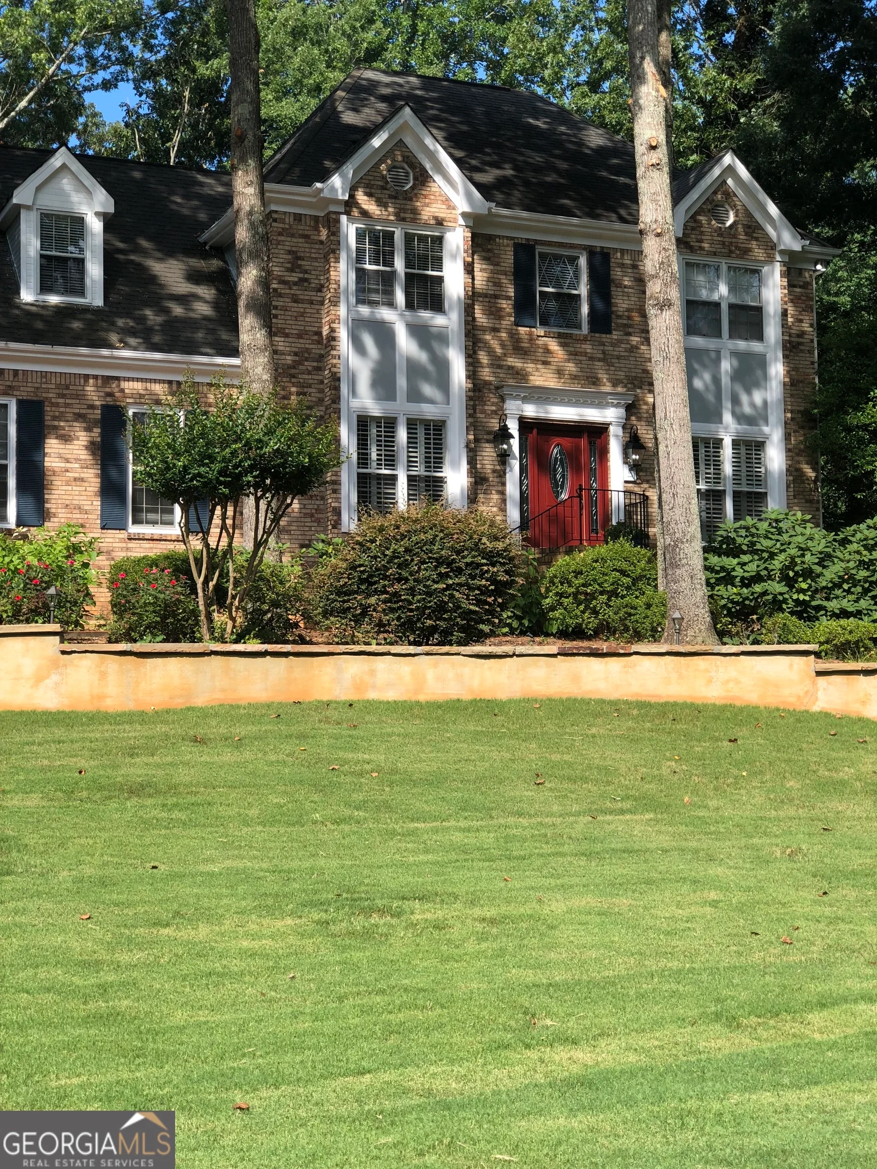 5260 Overbend Trail