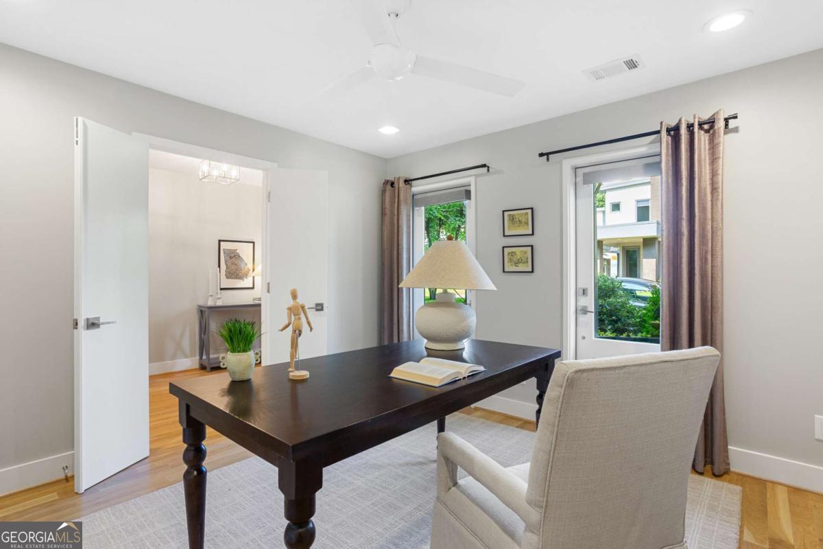 Atlanta, Georgia 30316, United States, 4 Bedrooms Bedrooms, ,3 BathroomsBathrooms,Residential,Active,144455