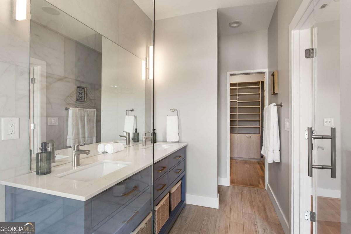 Atlanta, Georgia 30316, United States, 4 Bedrooms Bedrooms, ,3 BathroomsBathrooms,Residential,Active,144455