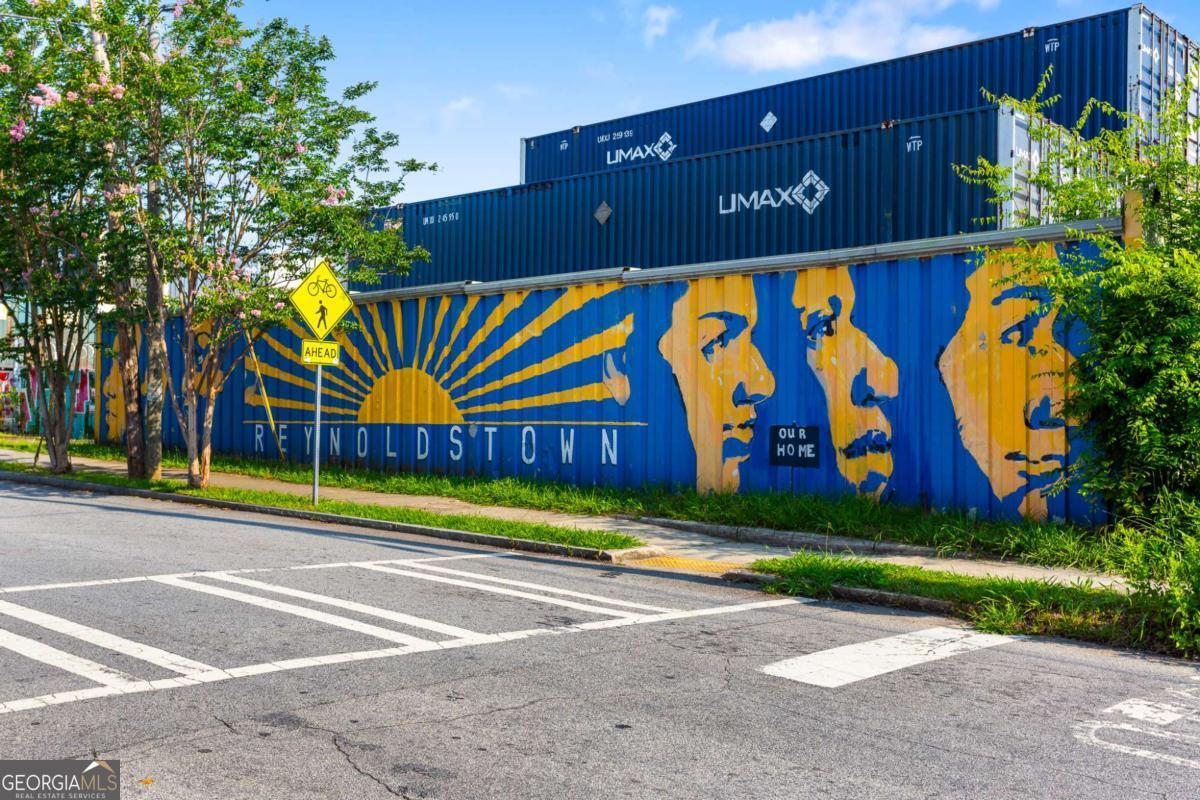 Atlanta, Georgia 30316, United States, 4 Bedrooms Bedrooms, ,3 BathroomsBathrooms,Residential,Active,144455