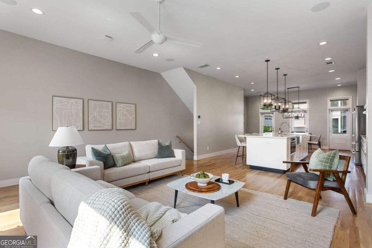 Atlanta, Georgia 30316, United States, 4 Bedrooms Bedrooms, ,3 BathroomsBathrooms,Residential,Active,144455