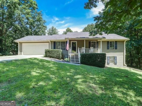 A home in Flowery Branch