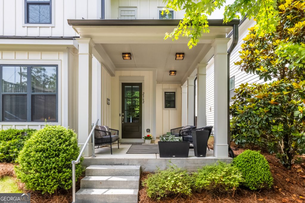 Photo of 2362 Merrilee Lane SE, Atlanta, GA 30317 (MLS # 10760037)